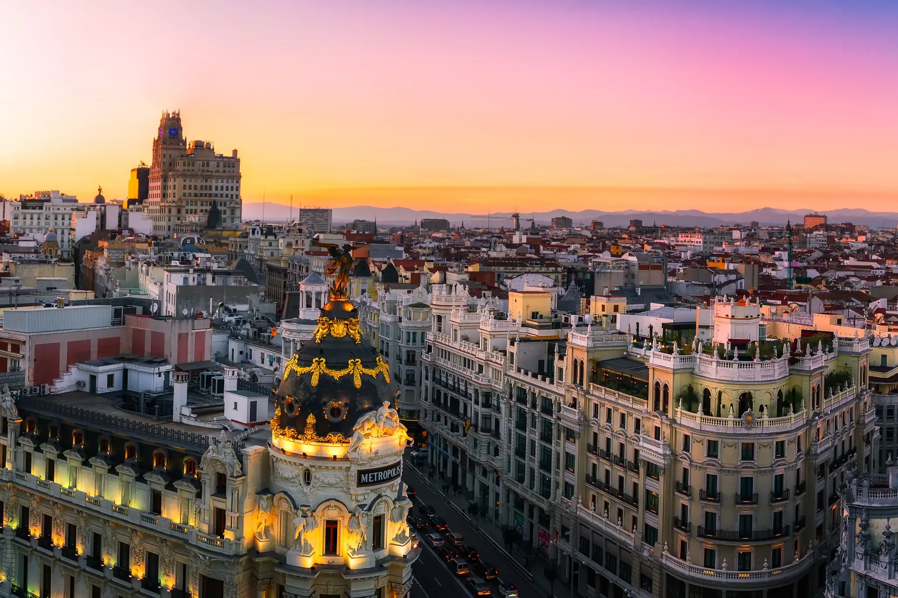 Vista de Madrid al atardecer desde la Gran Vía